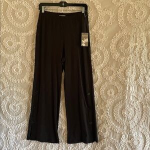 Habitat Peruvian, cotton art flood pants button accent black color